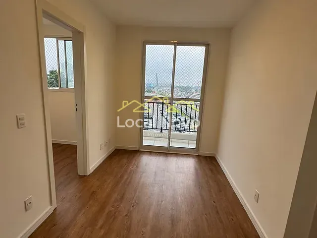 Apartamento 2 quartos e 1 banheiro, para alugar, no bairro Centro em Guarulhos