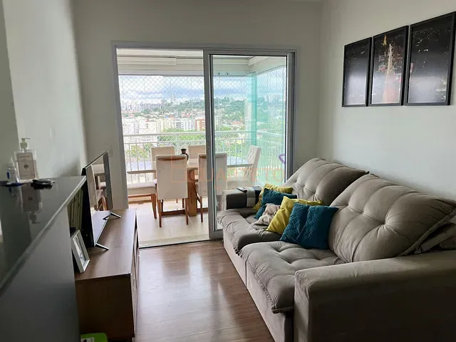 Apartamento 2 quartos e 2 banheiros, à venda, no bairro Vila Anastácio em São Paulo