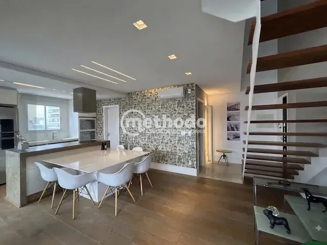 Apartamento com 104m² 2 quartos e 4 banheiros, à venda, no bairro Cambuí em Campinas