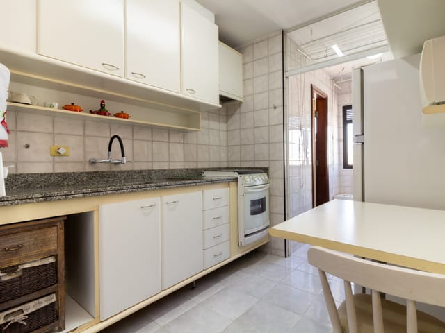 Foto do Apartamento - Apartamento tipo para venda em Vila Hamburguesa com 3 quartos, sendo 1 suíte, 77m² | Correteria Imóveis