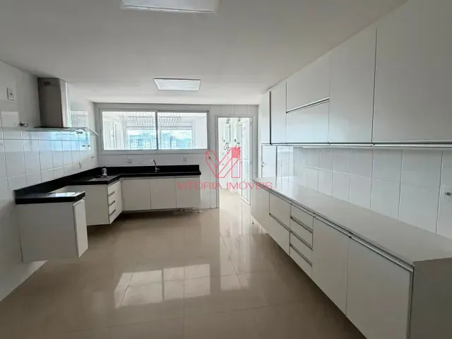 Apartamento com 340m² 4 quartos e 5 banheiros, para alugar, no bairro Barro Vermelho em Vitória