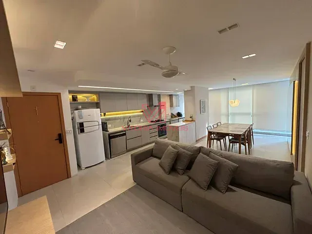 Apartamento 4 quartos e 2 banheiros, à venda, no bairro Jardim Camburi em Vitória