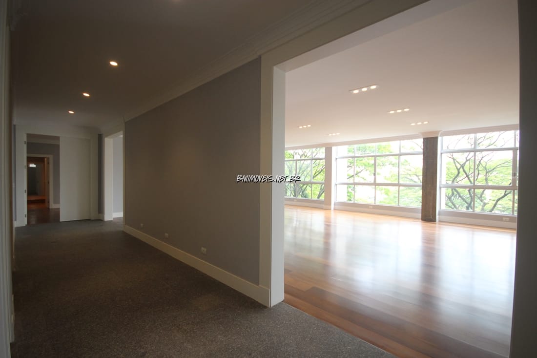 Apartamento à venda com 4 quartos, 5000m² - Foto 11