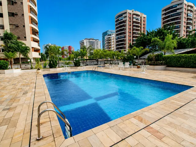 Apartamento com 83m² 3 quartos e 2 banheiros, para alugar, no bairro Barra da Tijuca em Rio de Janeiro