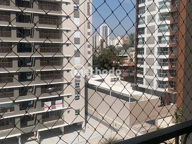 Apartamento com 76m² 2 quartos e 3 banheiros, para alugar, no bairro Cambuí em Campinas