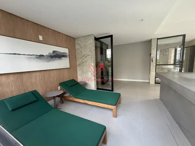 Apartamento com 315m² 4 quartos e 6 banheiros, à venda, no bairro praia do canto em Vitória