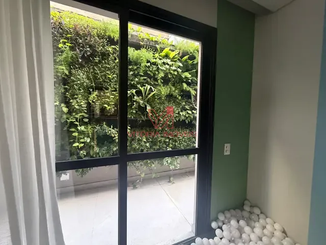 Apartamento com 315m² 4 quartos e 6 banheiros, à venda, no bairro praia do canto em Vitória
