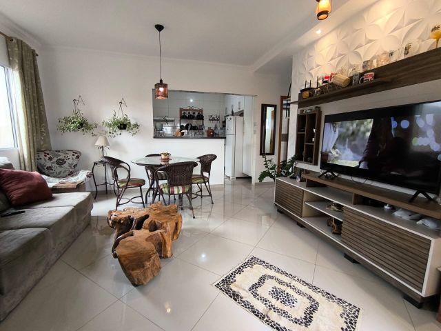 Apartamento 2 quartos e 1 banheiro, à venda ou para alugar, no bairro Residencial Maricá em Pindamonhangaba