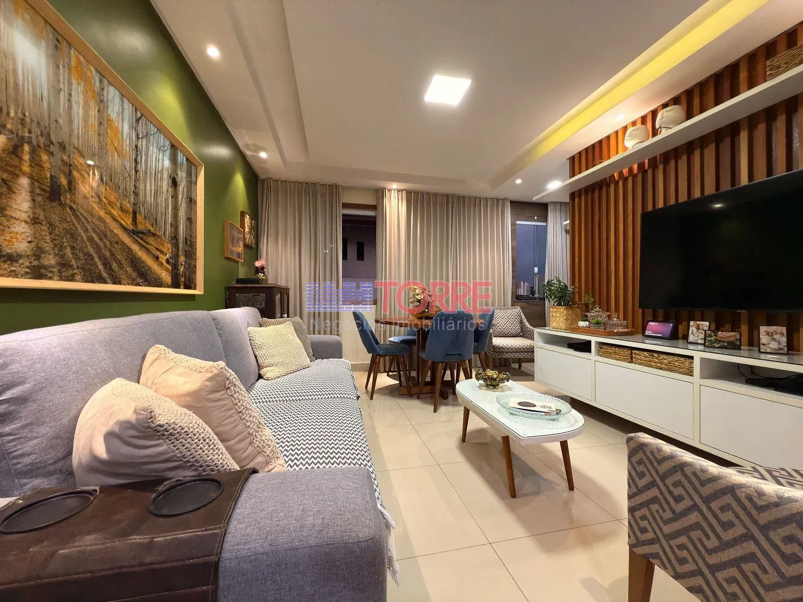 Apartamento, 3 quartos, 100 m² - Foto 1