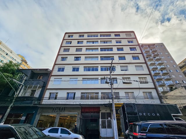 Apartamento com 800m² 4 quartos e 1 banheiro, à venda, no bairro Pinheiros em São Paulo