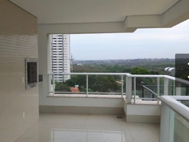 Apartamento com 209m² 4 quartos e 3 banheiros, para alugar, no bairro Quilombo em Cuiabá