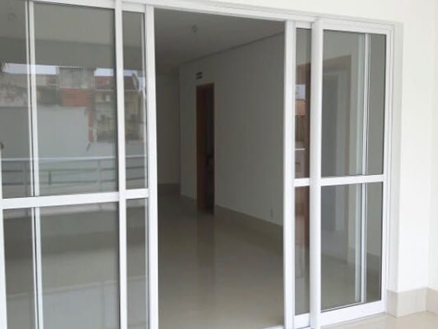 Apartamento com 209m² 4 quartos e 3 banheiros, para alugar, no bairro Quilombo em Cuiabá