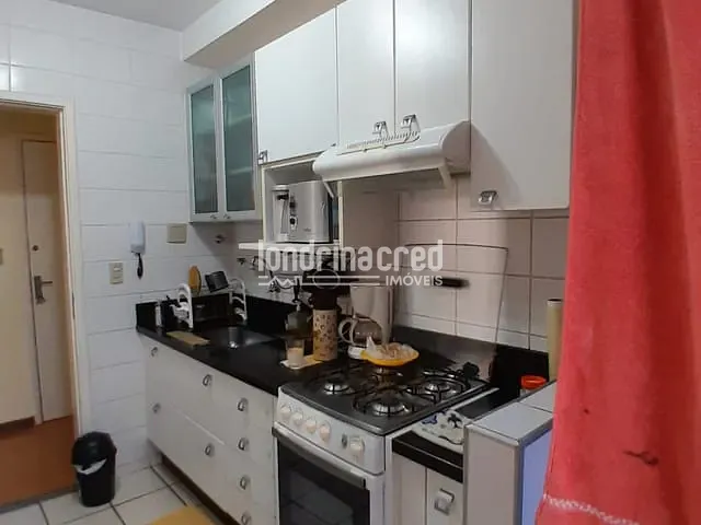 Apartamento com 101m² 3 quartos e 1 banheiro, à venda, no bairro San Remo em Londrina