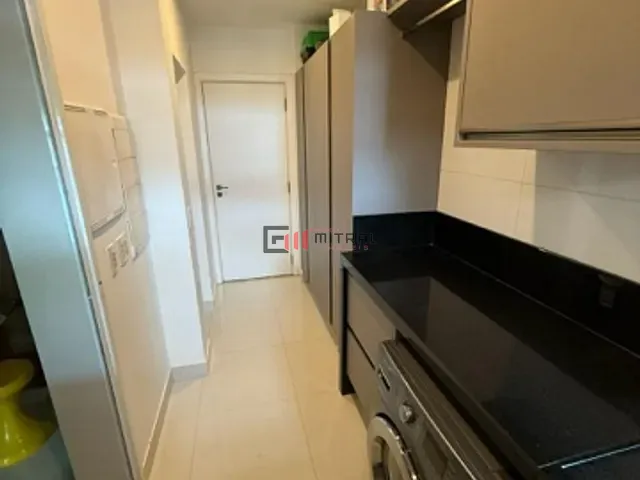 Apartamento 3 quartos e 5 banheiros, à venda, no bairro Gleba Fazenda Palhano em Londrina