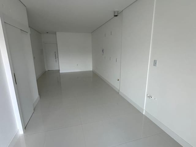 Apartamento com 76m² 2 quartos e 3 banheiros, à venda, no bairro Balneário Perequê em Porto Belo