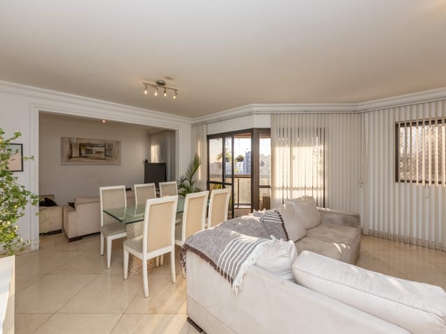 Apartamento com 300m² 3 quartos e 5 banheiros, à venda, no bairro Vila Suzana em São Paulo