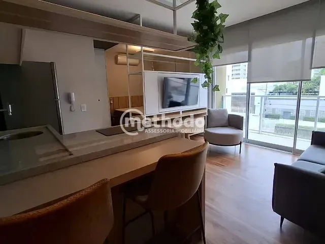 Apartamento com 39m² 1 quarto e 1 banheiro, à venda ou para alugar, no bairro Cambuí em Campinas