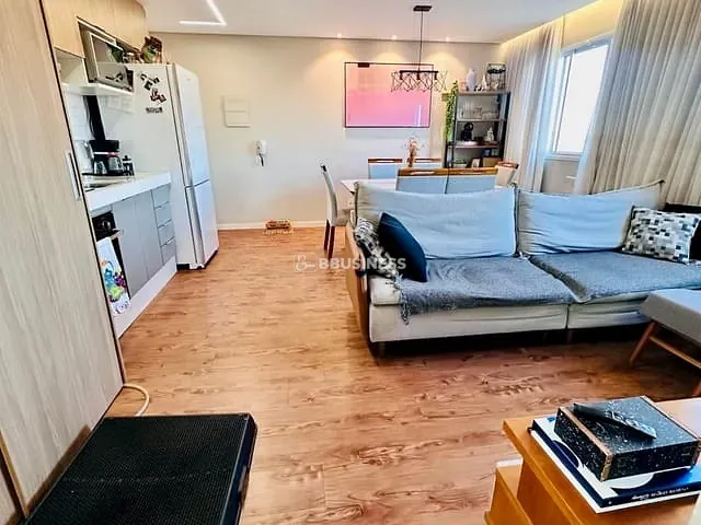 Apartamento 1 quarto e 1 banheiro, à venda, no bairro Sítio da Figueira em São Paulo
