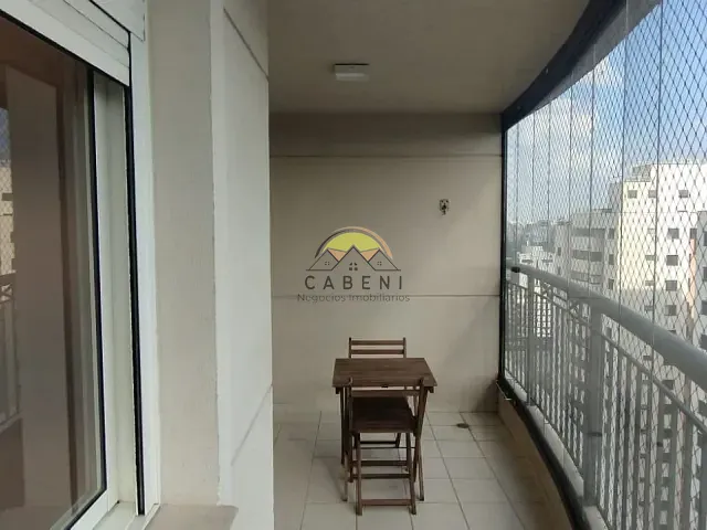 Apartamento 2 quartos e 2 banheiros, para alugar, no bairro Cerqueira César em São Paulo