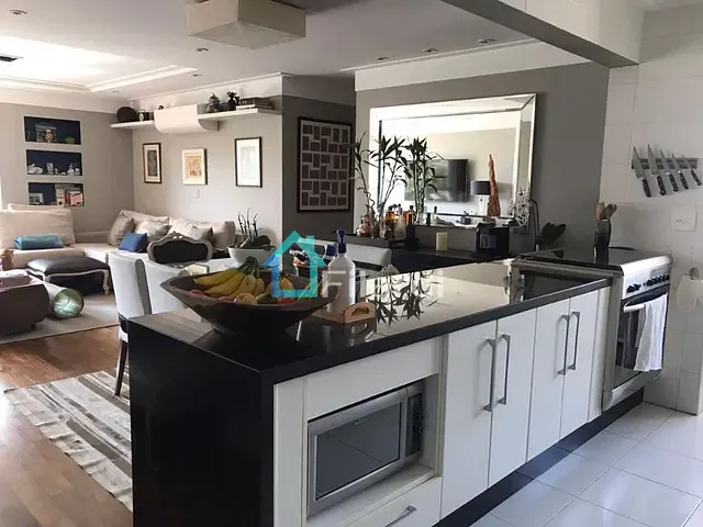 Apartamento 2 quartos e 2 banheiros, à venda, no bairro Pinheiros em São Paulo