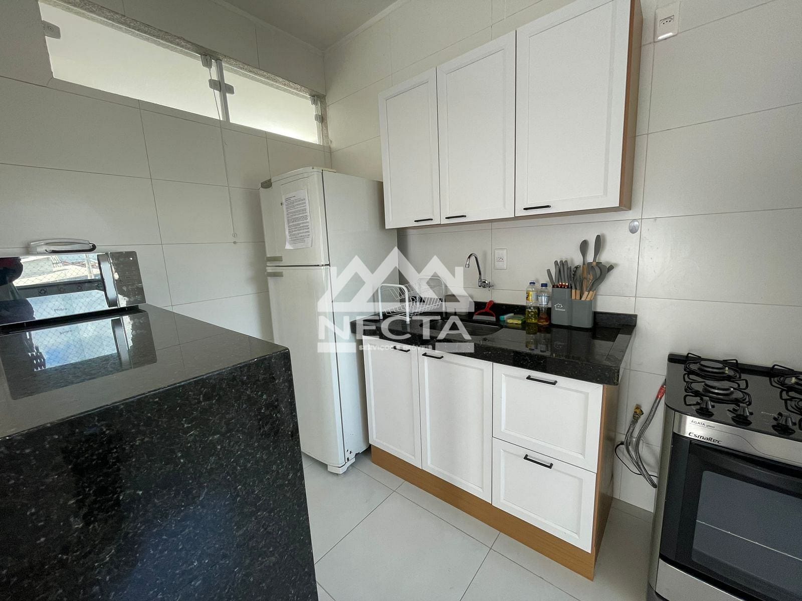 Apartamento para alugar com 2 quartos, 60m² - Foto 2