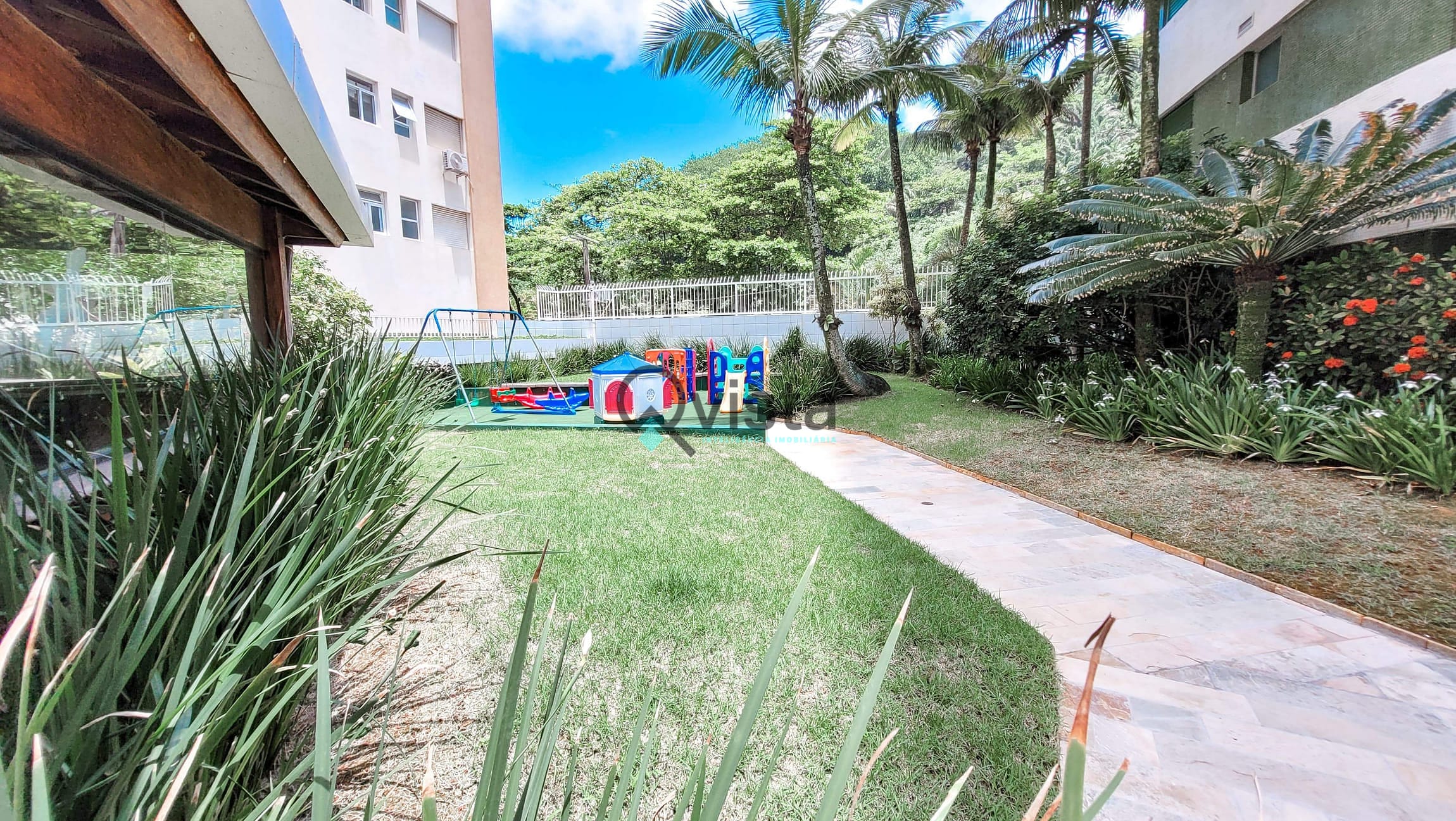 Apartamento à venda com 3 quartos, 145m² - Foto 28
