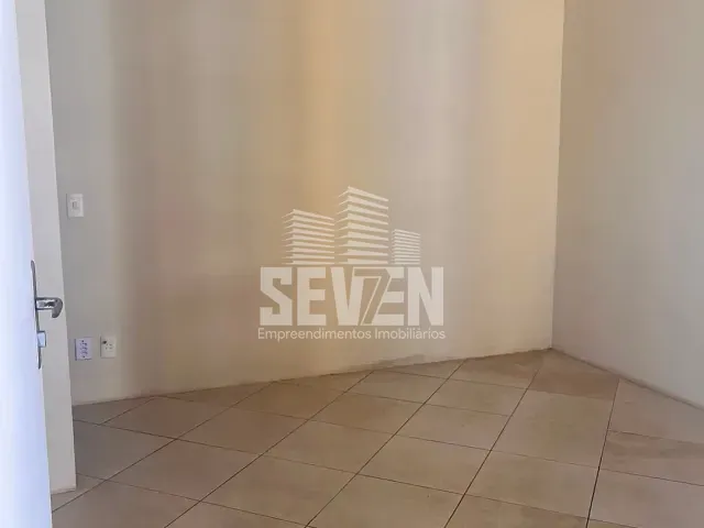 Apartamento com 32m² 1 quarto e 1 banheiro, para alugar, no bairro Vila Maracy em Bauru