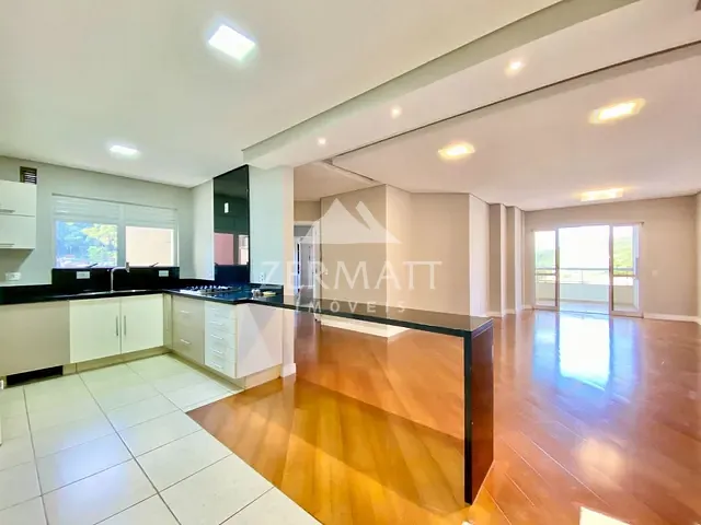 Apartamento com 189m² 3 quartos e 3 banheiros, à venda, no bairro Ponta Aguda em Blumenau