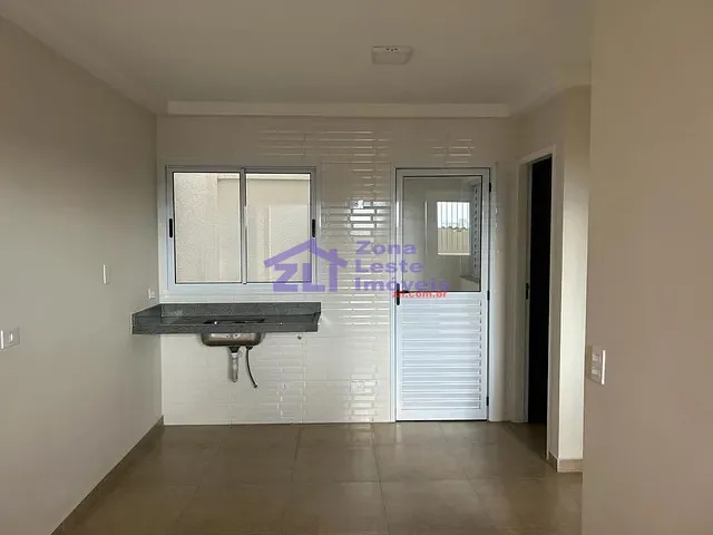 Apartamento com 40m² 2 quartos e 1 banheiro, à venda ou para alugar, no bairro Vila Carrão em São Paulo