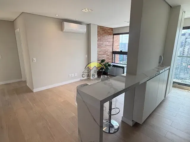 Apartamento com 60m² 2 quartos e 2 banheiros, para alugar, no bairro Sumaré em São Paulo