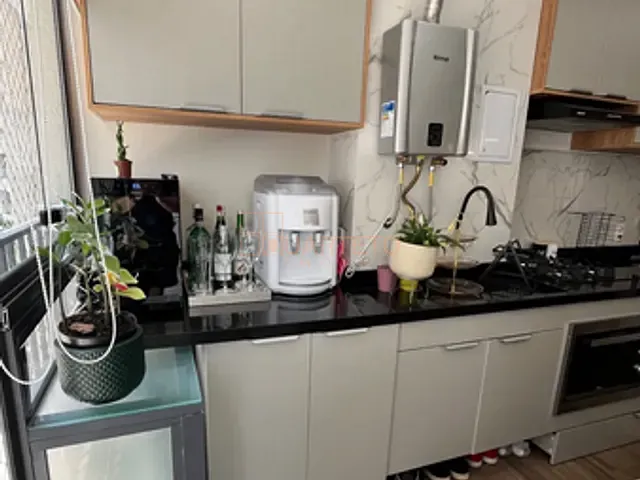 Apartamento 2 quartos e 2 banheiros, à venda, no bairro Vila Anastácio em São Paulo