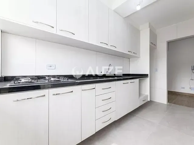 Apartamento com 46m² 1 quarto e 1 banheiro, à venda, no bairro Centro Cívico em Curitiba
