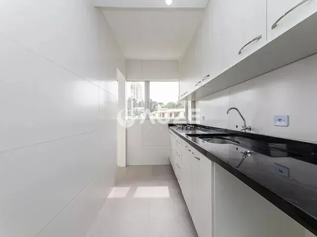 Apartamento com 46m² 1 quarto e 1 banheiro, à venda, no bairro Centro Cívico em Curitiba