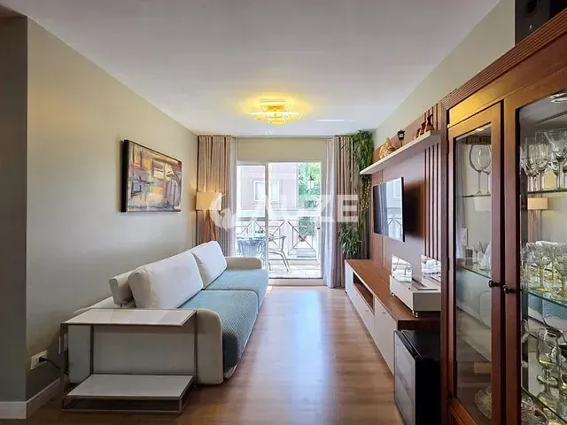 Apartamento com 93m² 3 quartos e 2 banheiros, à venda, no bairro Hugo Lange em Curitiba