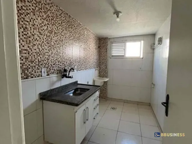 Apartamento 2 quartos e 1 banheiro, à venda, no bairro Parque Jóquei Club em Campos dos Goytacazes