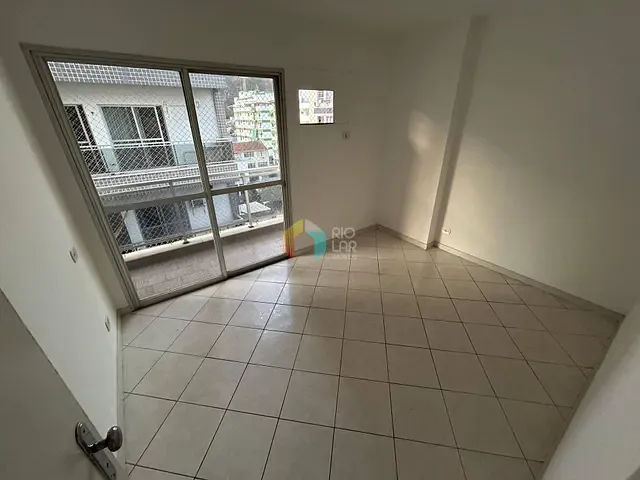 Apartamento com 94m² 2 quartos e 2 banheiros, à venda, no bairro Vila Isabel em Rio de Janeiro