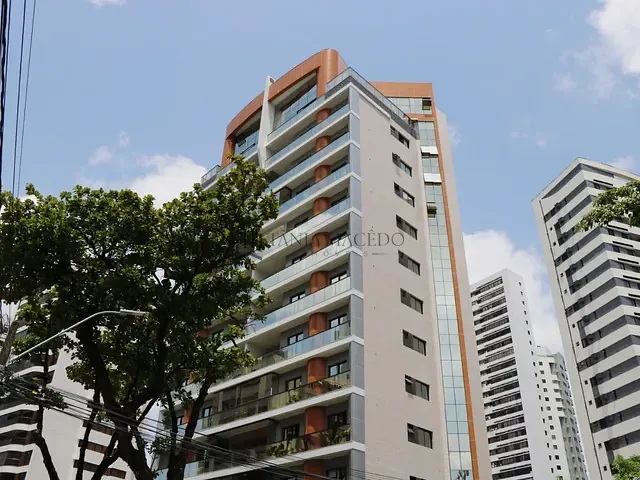 Apartamento 4 quartos e 5 banheiros, à venda, no bairro Graças em Recife