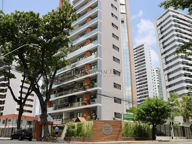 Apartamento 4 quartos e 5 banheiros, à venda, no bairro Graças em Recife