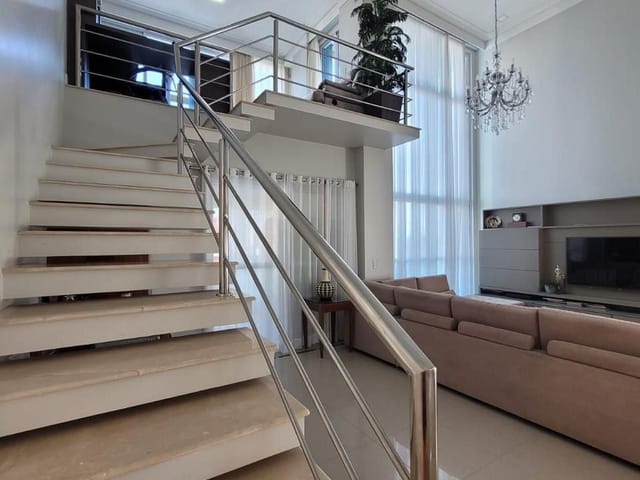 Apartamento com 252m² 3 quartos e 4 banheiros, à venda, no bairro Centro em Balneário Camboriú