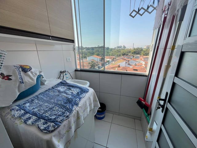 Apartamento 2 quartos e 1 banheiro, à venda, no bairro Loteamento Residencial Andrade em Pindamonhangaba