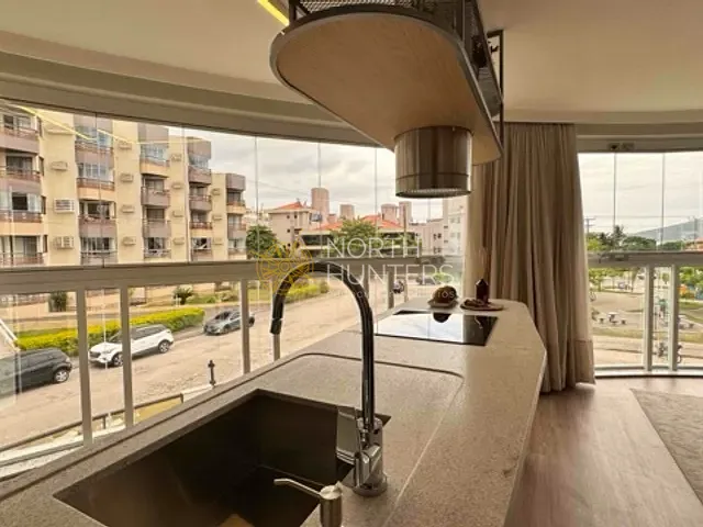 Apartamento com 122m² 2 quartos e 3 banheiros, à venda, no bairro Ingleses do Rio Vermelho em Florianópolis