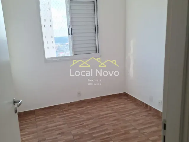 Apartamento 2 quartos e 1 banheiro, para alugar, no bairro Jardim Las Vegas em Guarulhos