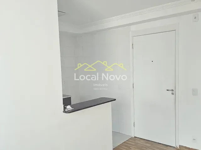 Apartamento 2 quartos e 1 banheiro, para alugar, no bairro Jardim Las Vegas em Guarulhos