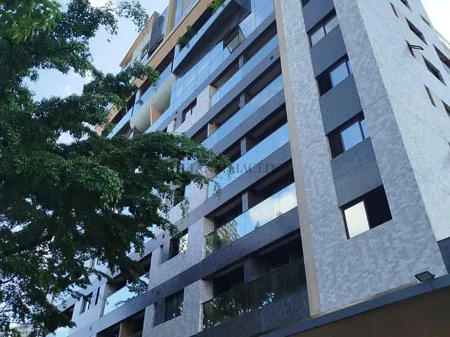 Apartamento 1 quarto e 2 banheiros, à venda, no bairro Casa Forte em Recife