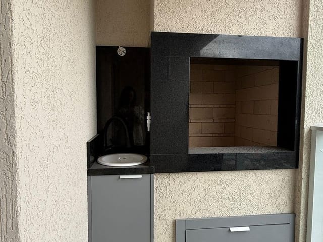 Apartamento com 59m² 2 quartos e 2 banheiros, à venda, no bairro Tabuleiro dos Oliveiras em Itapema