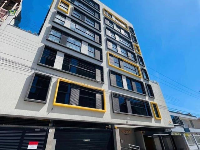 Apartamento com 88m² 2 quartos e 3 banheiros, à venda, no bairro Meia Praia em Itapema