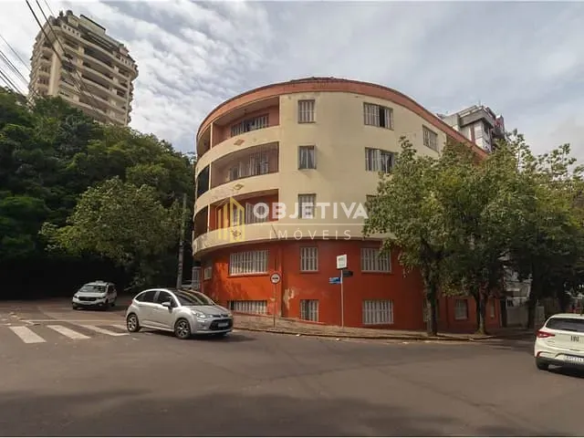 Apartamento 3 quartos e 2 banheiros, à venda, no bairro Moinhos de Vento em Porto Alegre