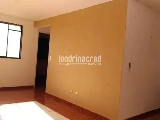 Apartamento 2 quartos e 1 banheiro, à venda, no bairro Cristal em Londrina
