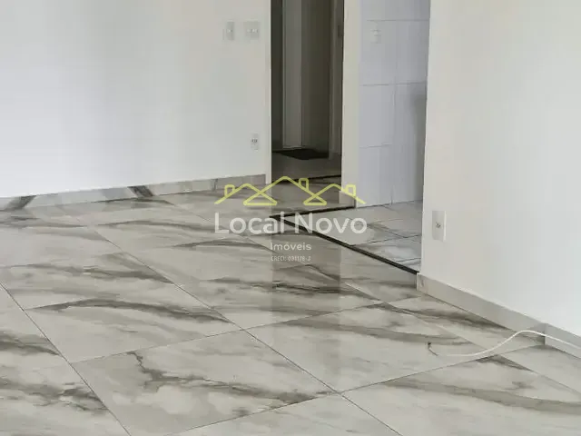 Apartamento 2 quartos e 2 banheiros, para alugar, no bairro Jardim Flor da Montanha em Guarulhos