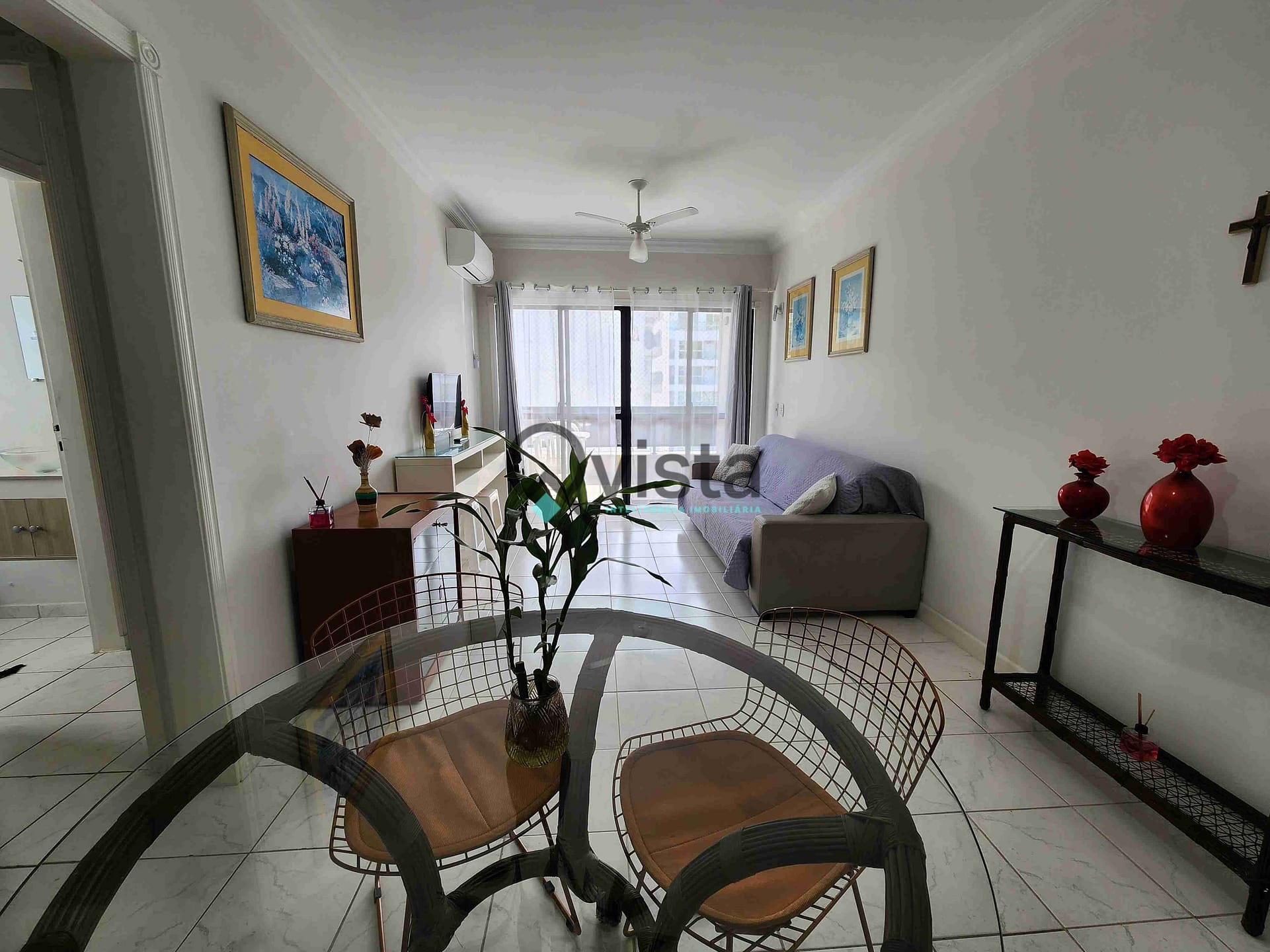 Apartamento à venda com 2 quartos, 80m² - Foto 2